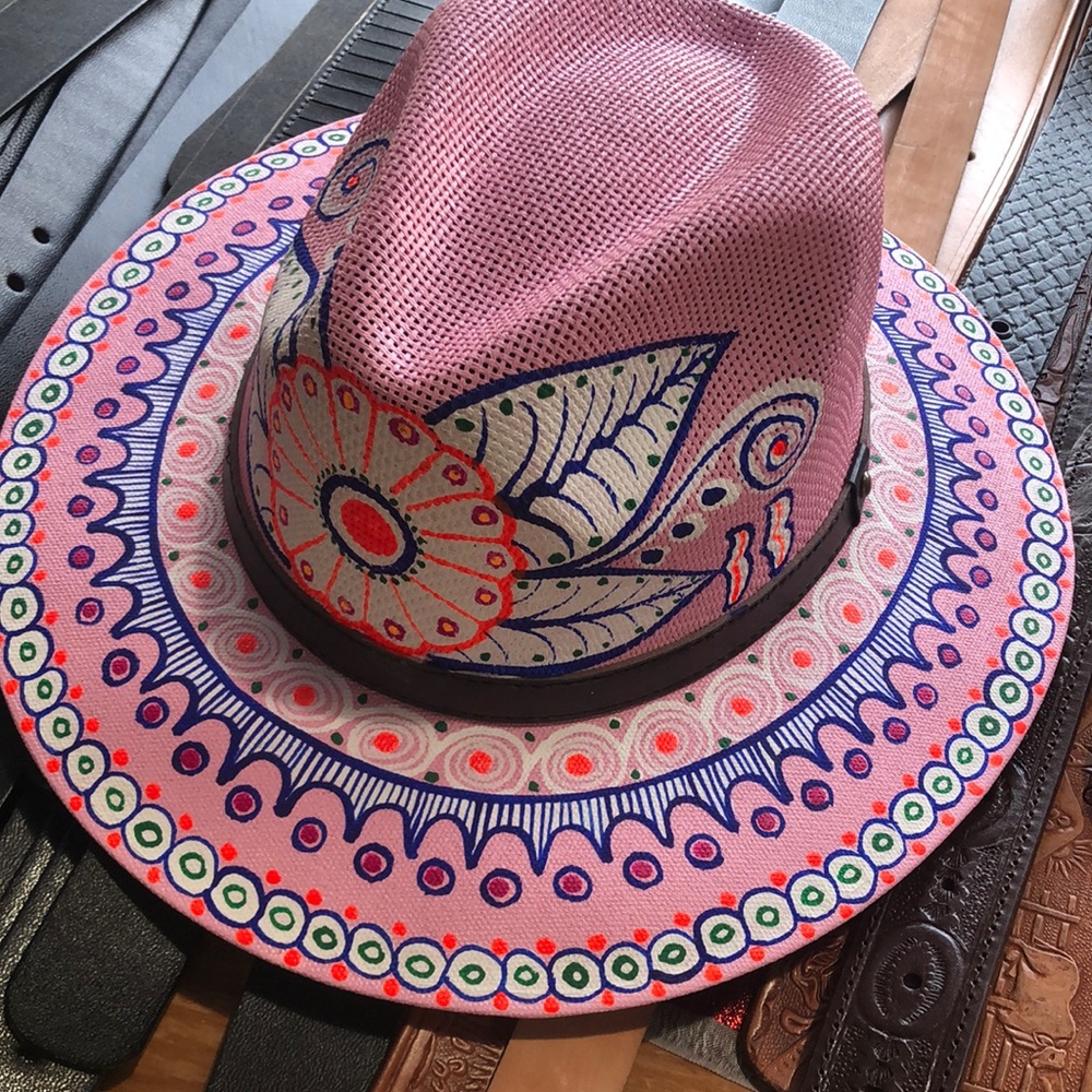 Baby pink cowboy hat